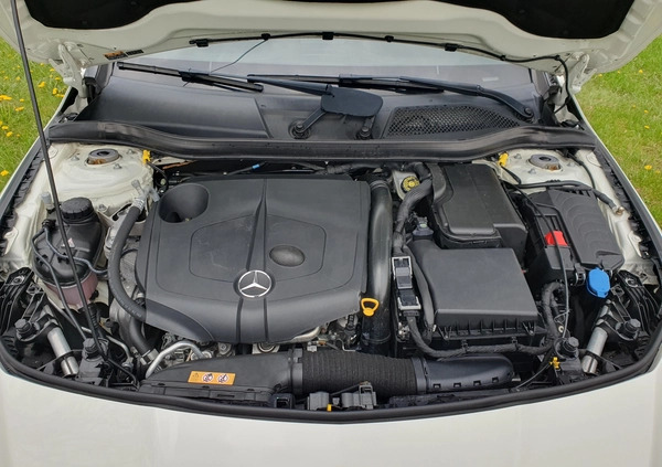 Mercedes-Benz CLA cena 99900 przebieg: 220000, rok produkcji 2017 z Kościan małe 667